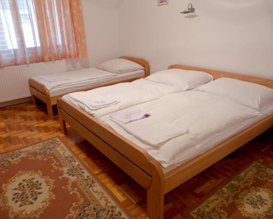 Hotel Euro Panzio à Debrecen Chambre photo
